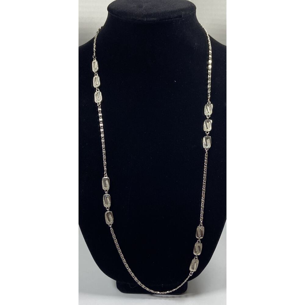 Vintage Direction One Necklace Silver Tone Chain & Textured Shiny Rectangle